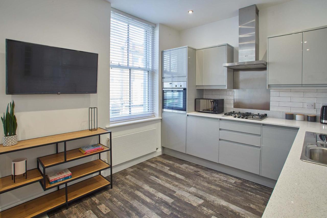 Host & Stay - Apartment One, Hudsons Yard House Whitby Exteriör bild