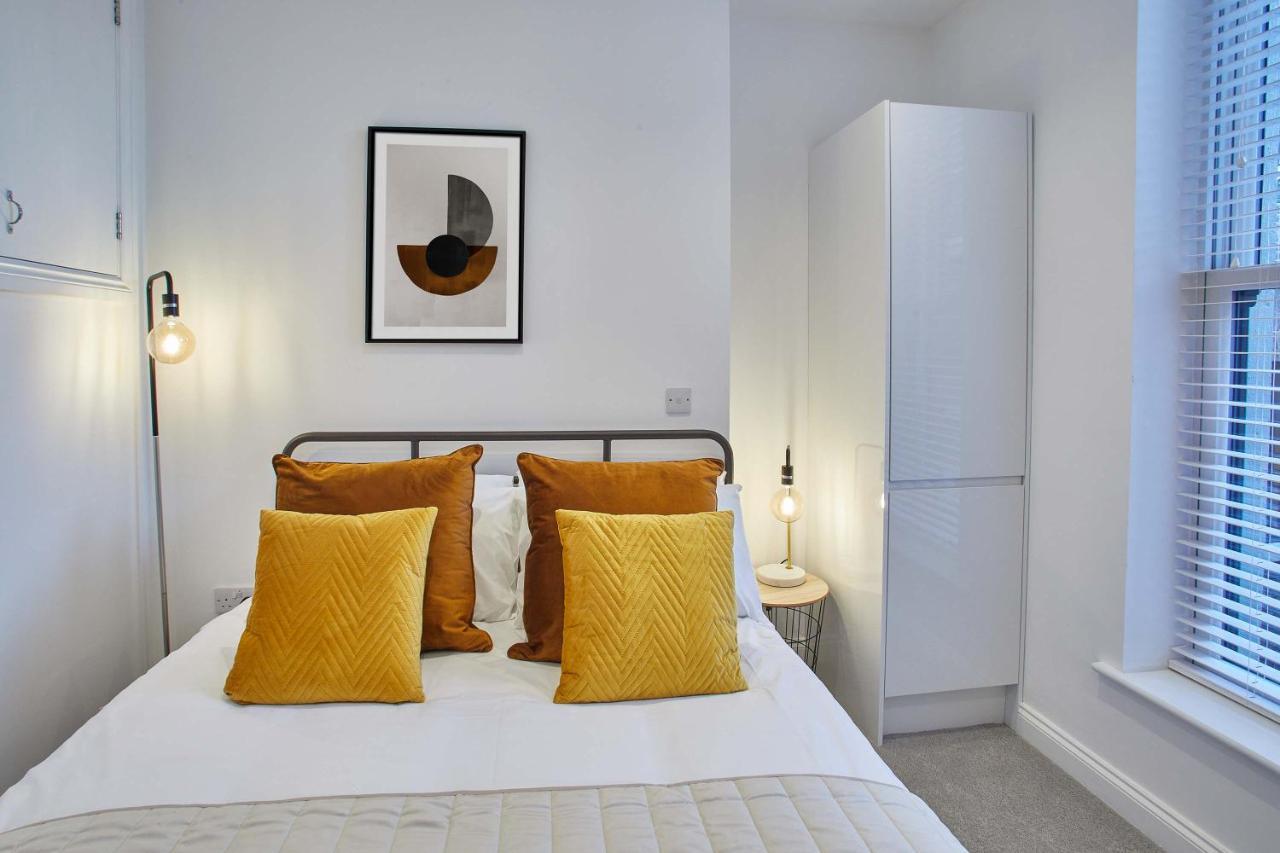Host & Stay - Apartment One, Hudsons Yard House Whitby Exteriör bild