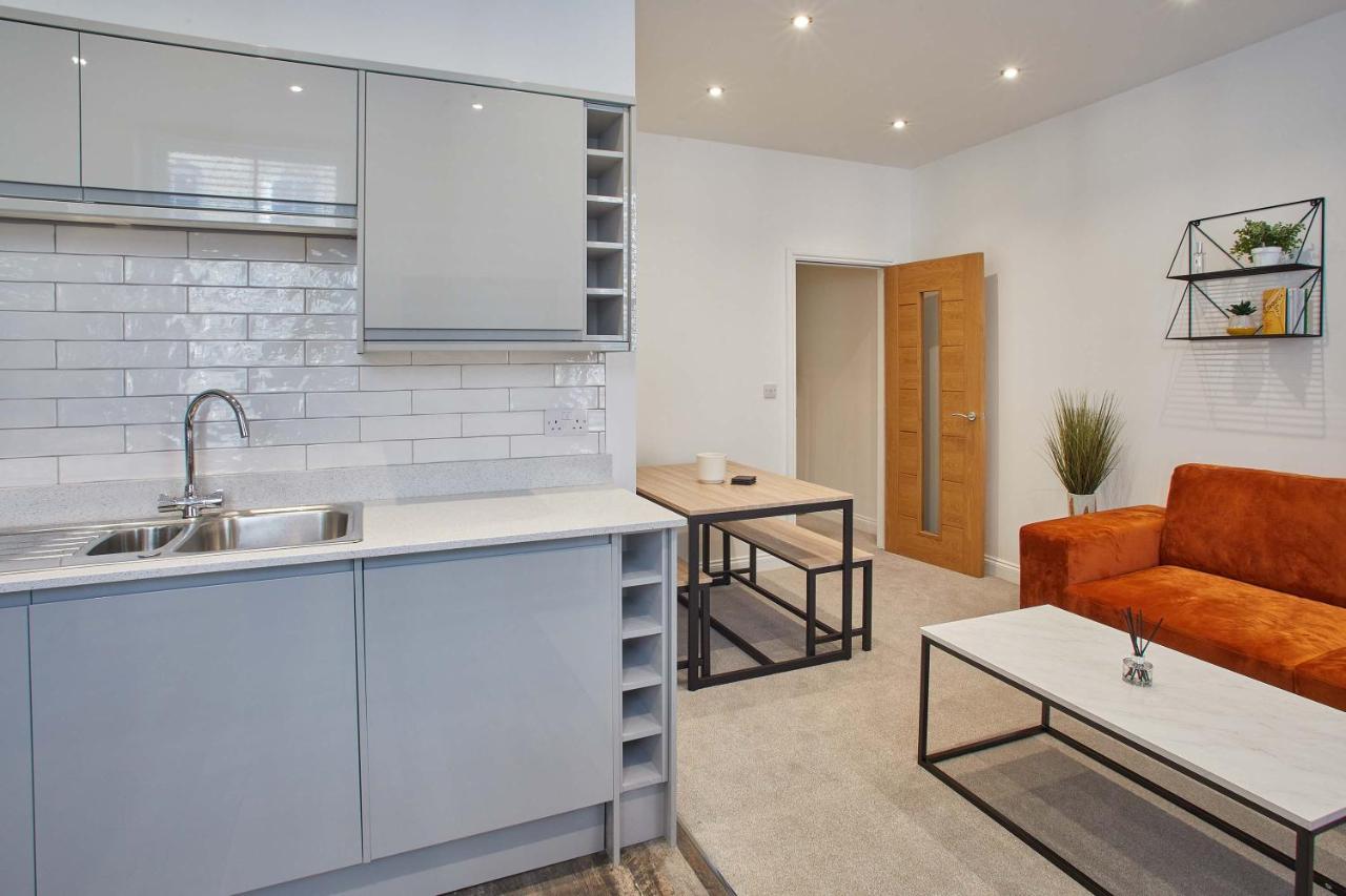 Host & Stay - Apartment One, Hudsons Yard House Whitby Exteriör bild