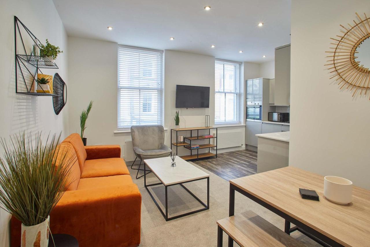 Host & Stay - Apartment One, Hudsons Yard House Whitby Exteriör bild